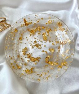 Gold Leaf Round Tray: Handmade Epoxy Resin Catchall