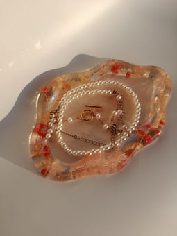 Resin Jewelry Tray with Peach Dried Flowers – Handmade Floral Trinket Dish